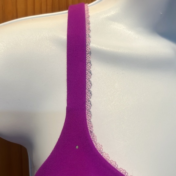 Victoria's Secret Bra - Size 38C - Picture 6 of 10